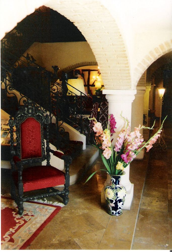 Hostellerie Sarrasine - Macon Est Replonges ภายนอก รูปภาพ